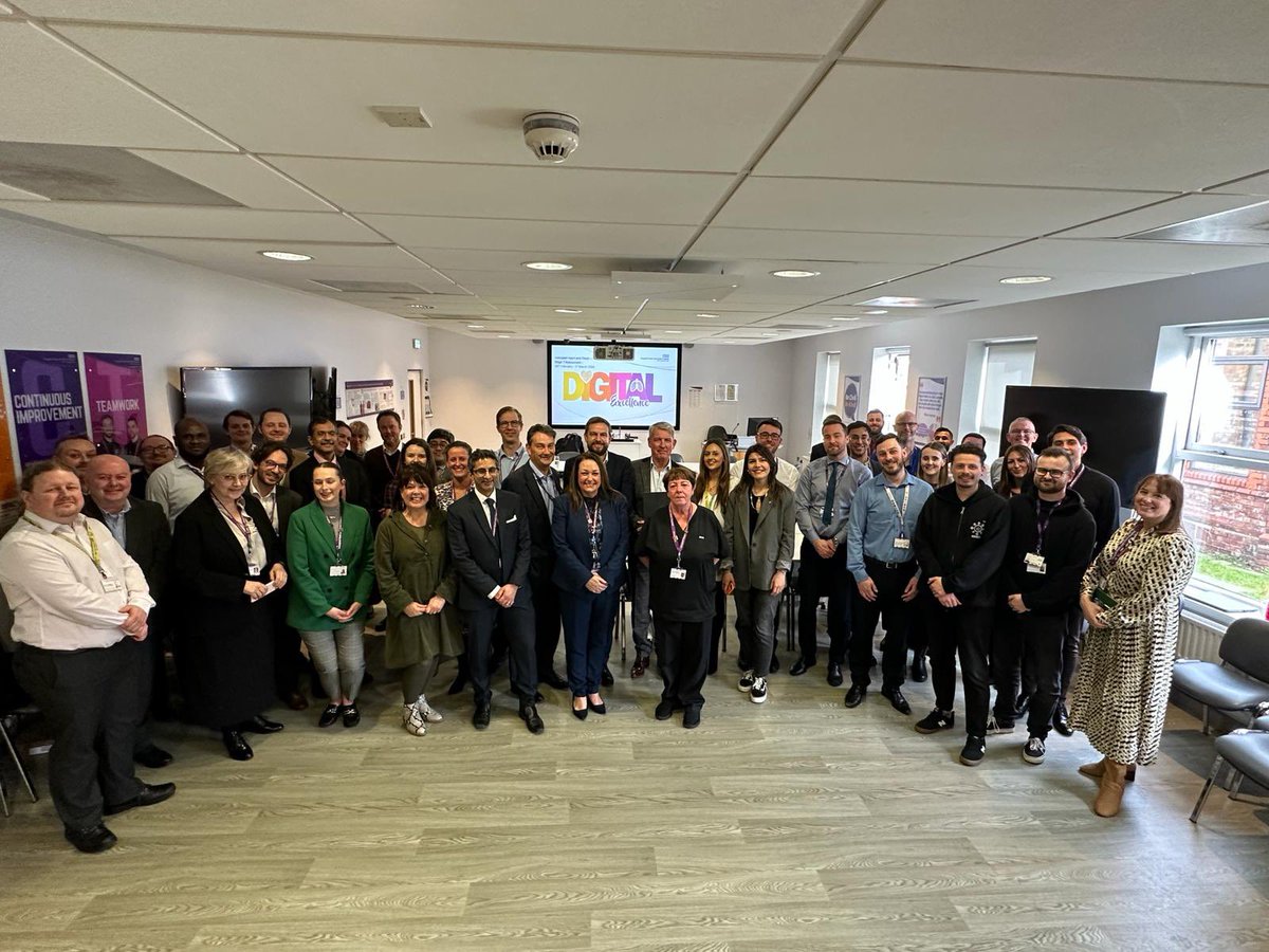 katewarriner's tweet image. Take a bow #teamLHCH… Absolutely delighted that @LHCHFT are the first hospital in Europe to achieve @HIMSS 7 against their new EMRAM standards. So proud of everyone involved, clinical, operational and @idigitalnhs working together for our patients, just WOW 💜🤩🥳#teamCIO