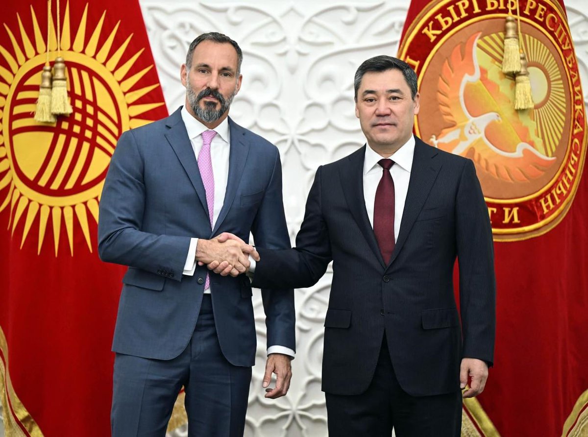 Prince Rahim Aga Khan met with His Excellency Sadyr Japarov, President of the Kyrgyz Republic, at the Ala Archa State Residence in Bishkek to discuss AKDN’s long-standing presence in the Kyrgyz Republic & their shared desire to deepen cooperation.   the.akdn/en/resources-m…