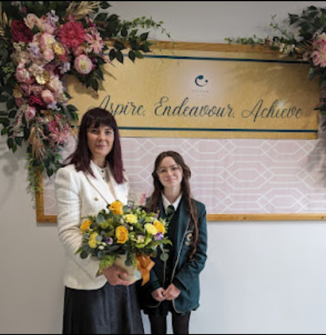 Many thanks to Sinéad Lunny, Vocalis for all your support and guidance given to Nakita one of our SistersIN Mentees. You have been a wonderful mentor <a href="/SistersIN_HQ/">SistersIN</a> #SistersIN24