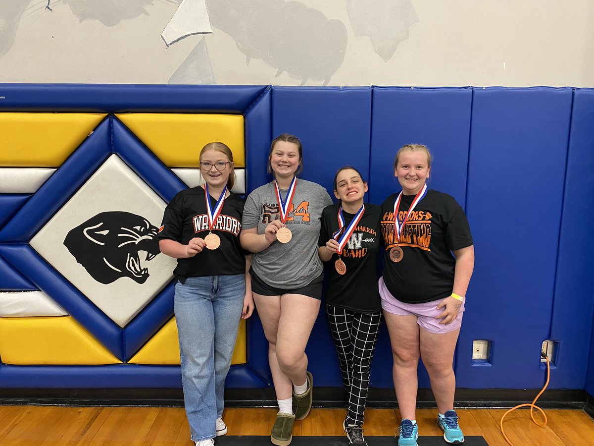 AustinSmithey's tweet image. Loved getting to watch our Lady Warriors get after it today!  
Emily Jones is Regional Champ!  She is going to State with Freshman Izzy Gonzales who was Region 4 Runner-Up. 

#TPW