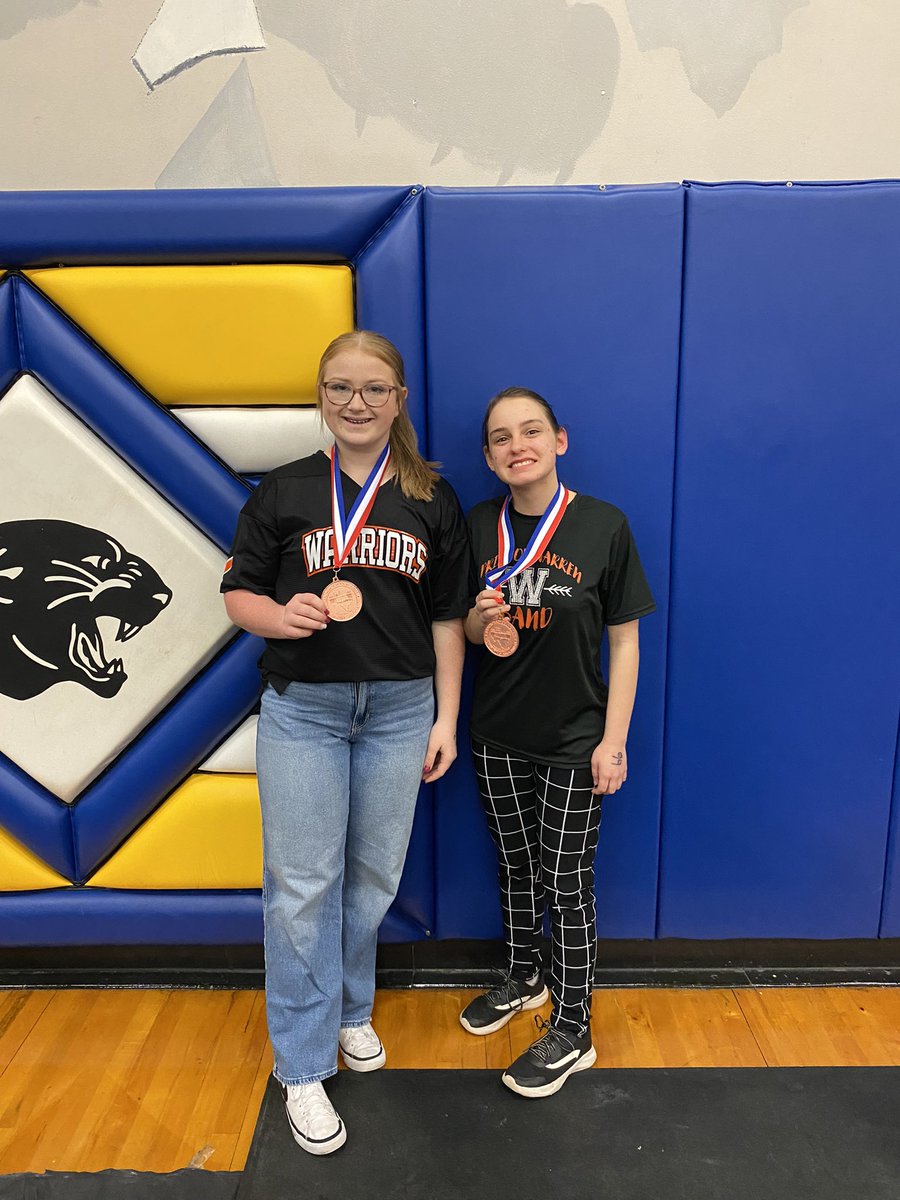 AustinSmithey's tweet image. Loved getting to watch our Lady Warriors get after it today!  
Emily Jones is Regional Champ!  She is going to State with Freshman Izzy Gonzales who was Region 4 Runner-Up. 

#TPW