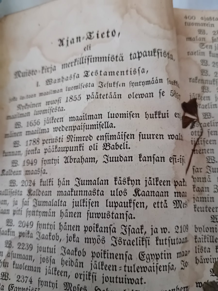 Tommi Sorvari (@sorvarit) on Twitter photo <a href="/kungorelser/">Kungörelser</a> Jag har den här tryckta källan, där det berättas att jorden skapades 5857 år från AD1855 bakåt räknat. Bevisföring delges ej i boken... <a href="/kungorelser/">Kungörelser</a> Jag har den här tryckta källan, där det berättas att jorden skapades 5857 år från AD1855 bakåt räknat. Bevisföring delges ej i boken...