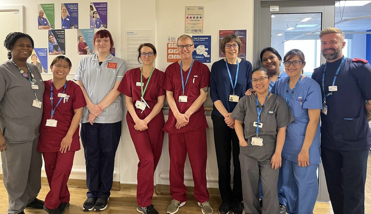 MLU_PTE's tweet image. Fun Fridays aren&apos;t just about fun! They&apos;re about visible leadership, listening to nurses, well-being checks, quality &amp;amp; safety checks, and recruiting students to stay with us. #PositivePracticeEnvironments @Lailanie33 @SigsworthJanice @cleonvillapalos @ImperialPeople @teamCNO_