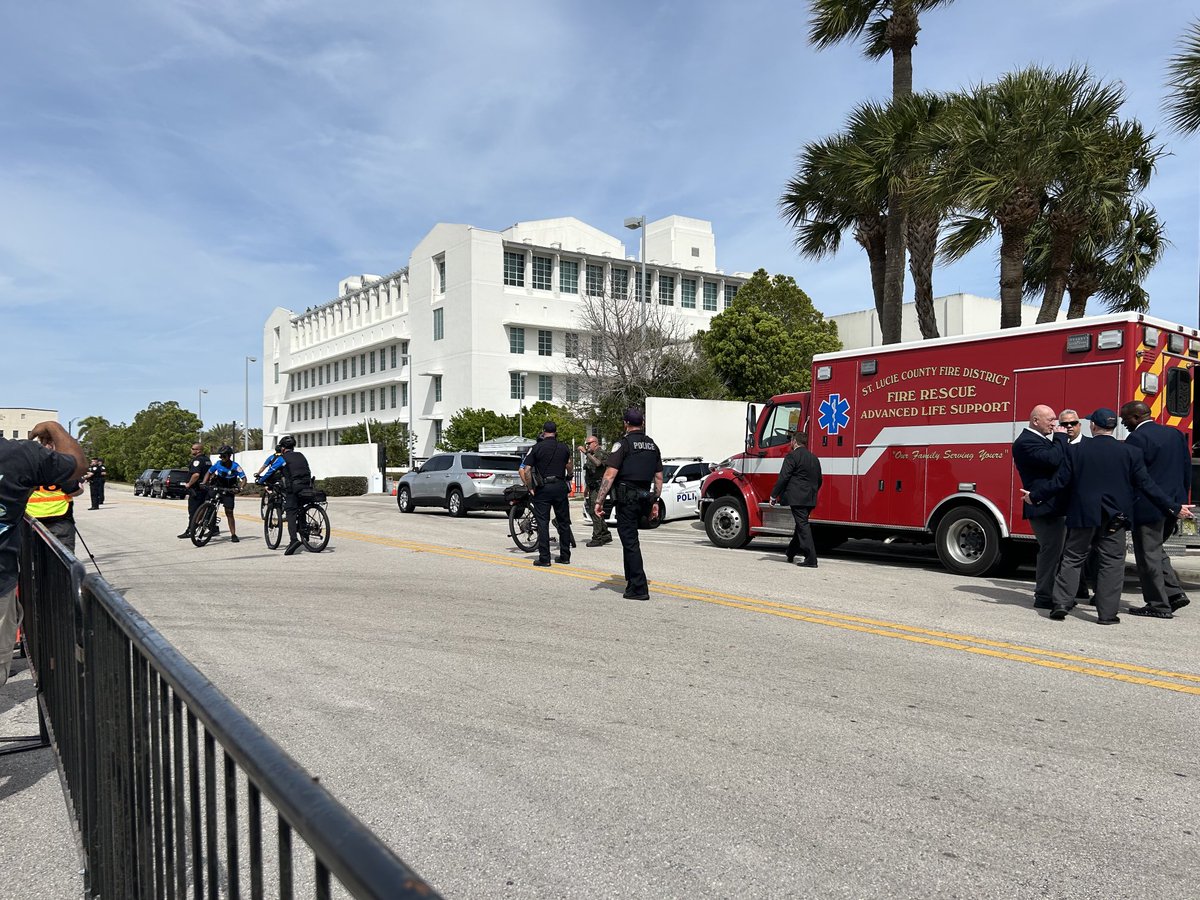 Colleen Wixon (@tcpalmwixon) on Twitter photo 