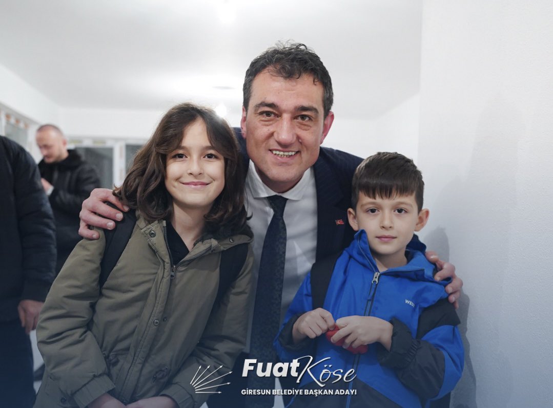 Teyyaredüzü Mahallesi Safir Sitesi sakinleri ile bir araya geldik. Giresun'umuzu nasıl doğru planlama ve yöntemlerle komşu şehirlerle yarışır hale getirebileceğimizi anlattık.💚
#İşimizGücümüzGiresun