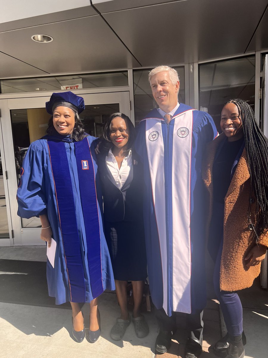 HU_SOE's tweet photo. Happy Bison Spirit Day at the 157th Charter Day Convocation from the @HowardU School of Education!

#HappyHUCharterSpiritWeek #BisonSpirit https://t.co/Ol5H2bmAVf