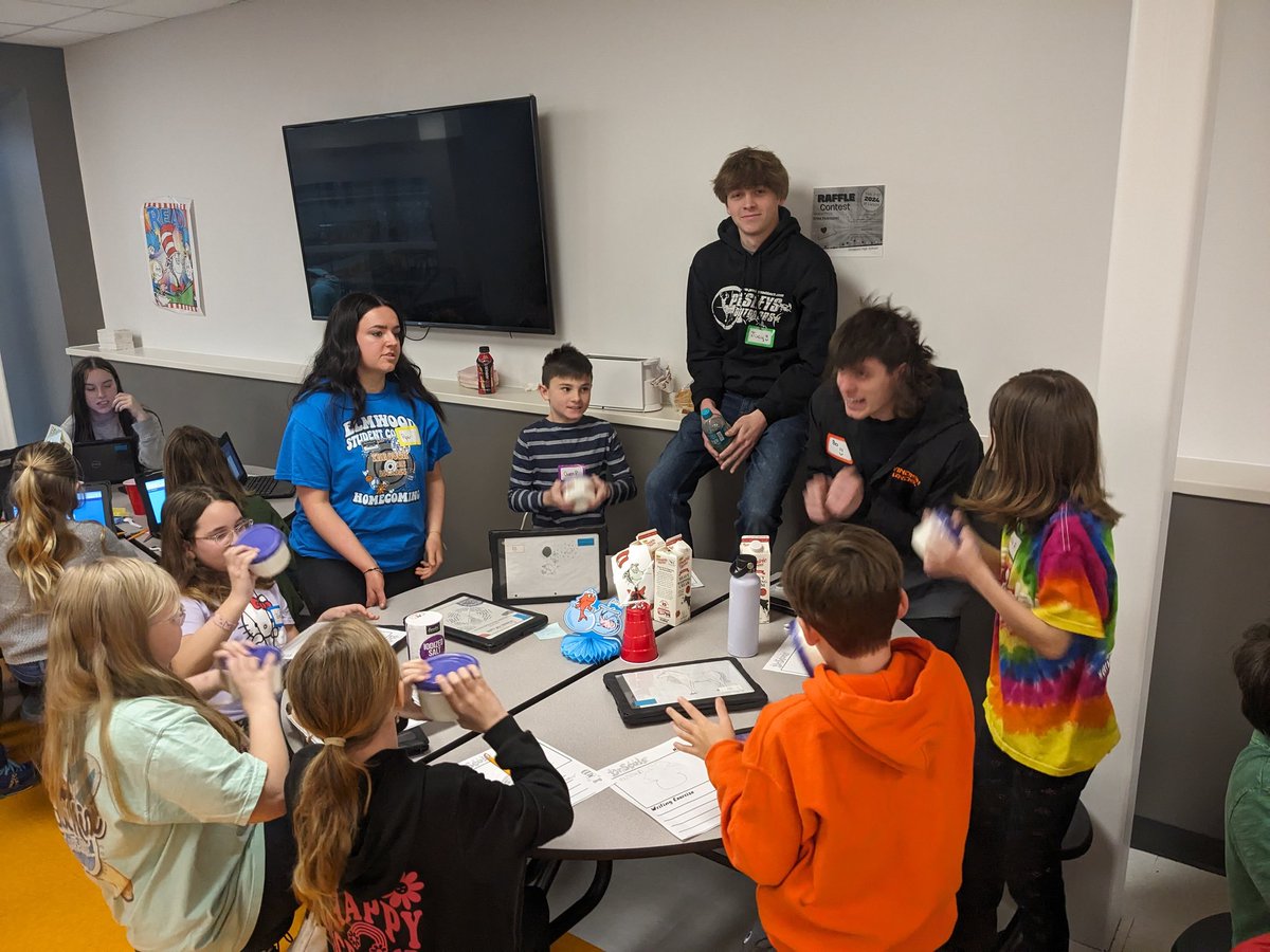 cworthEng's tweet photo. Elmwood School District #322 celebrated Read Across America early today! High school students did a great job facilitating reading and activities with Dr. Seuss books! #elmwood322 #trojanforce322 https://t.co/3hSiKFq2yq
