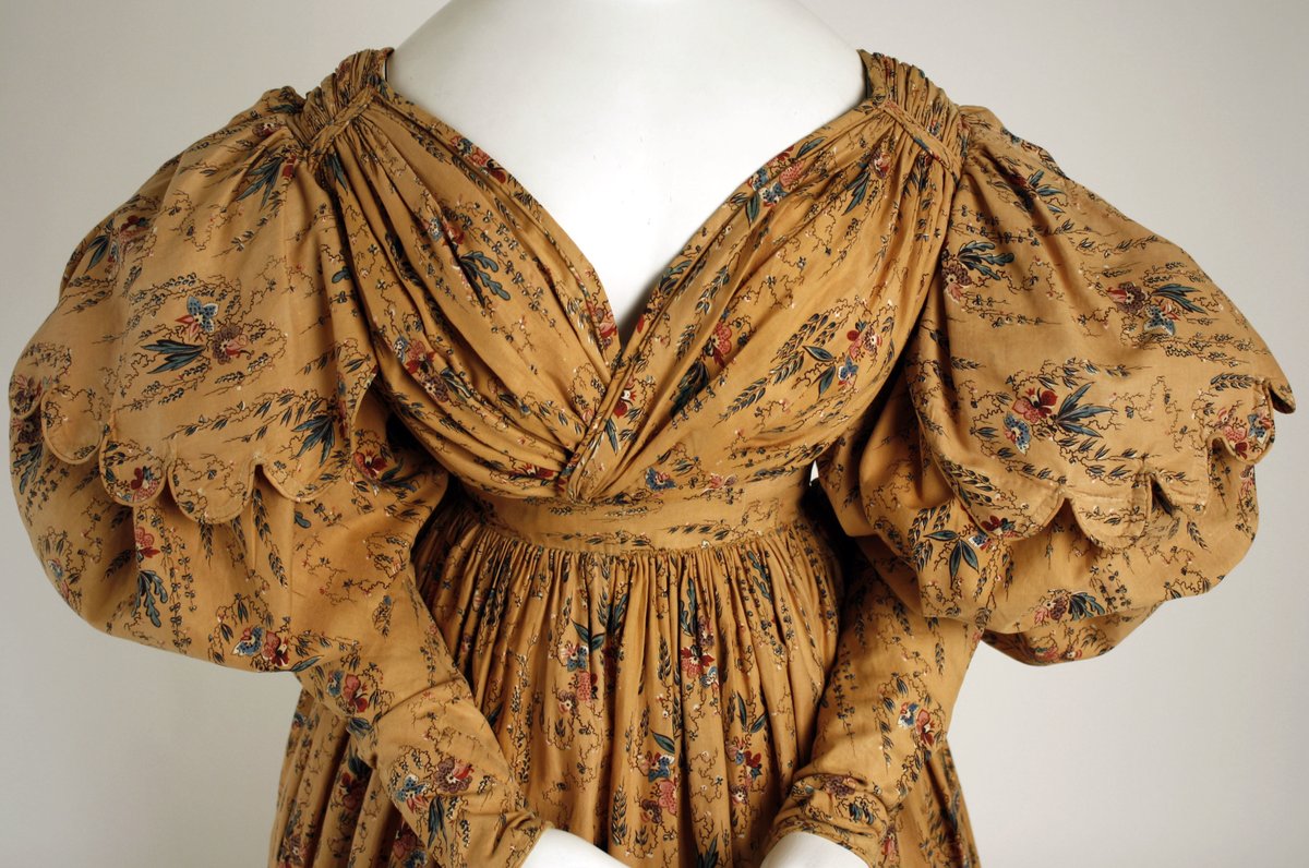 Walking dress, 1830. The MET.