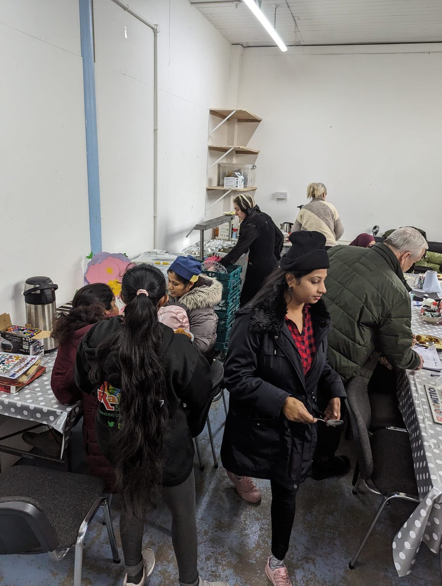 Tanuja Patel (@tanuja_jigsawhg) on Twitter photo Benefits of Warm Hubs #socialising #isolationmakingnewfriends #warmfood #creativeartwork amazing turn out of people <a href="/SurpriseRainbow/">Rainbow Surprise</a> <a href="/JigsawHG/">Jigsaw Homes Group</a> it great to be involved especially when you can see a difference in ipeoples #Wellbeing Benefits of Warm Hubs #socialising #isolationmakingnewfriends #warmfood #creativeartwork amazing turn out of people <a href="/SurpriseRainbow/">Rainbow Surprise</a> <a href="/JigsawHG/">Jigsaw Homes Group</a> it great to be involved especially when you can see a difference in ipeoples #Wellbeing