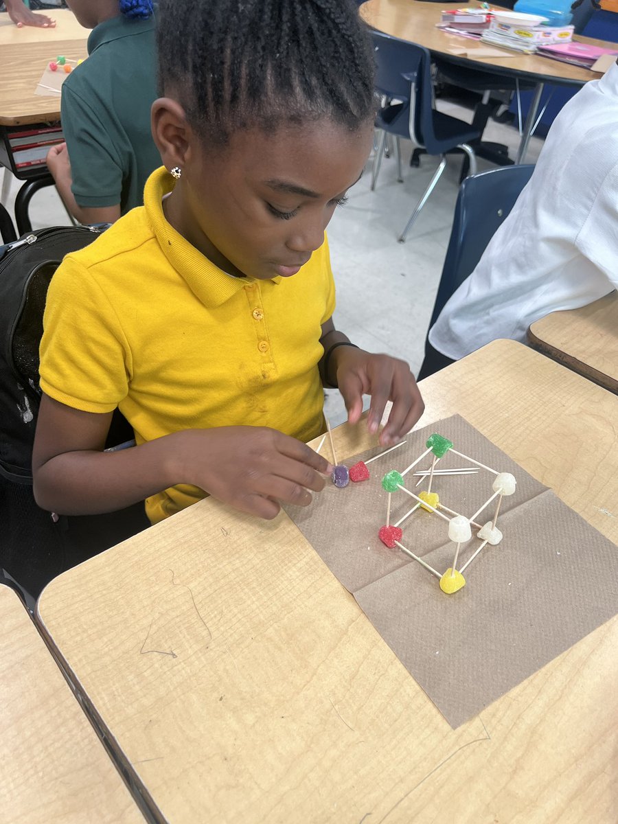 DareToLeadETO's tweet photo. More making of 3-D shapes thinking out of the box. First graders are building on their education geometrically. Spicing up education with “Spice Drops”.@_golden_eagles @trydiggs @SuptDotres @ARodDASETO @MarcusJ_ETO #mindingmymath https://t.co/6wfdG8OQzP