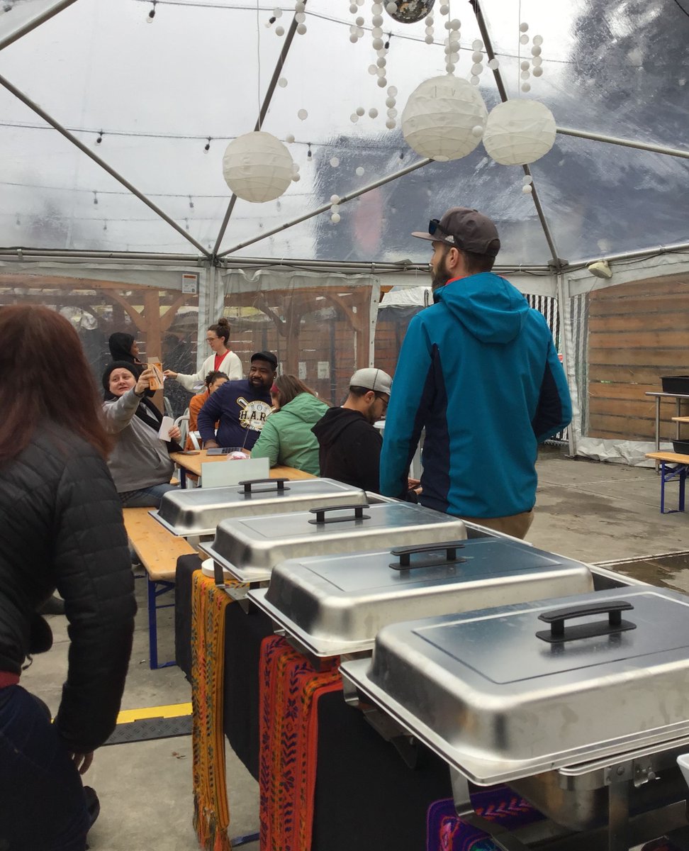 Just Fare tweet media