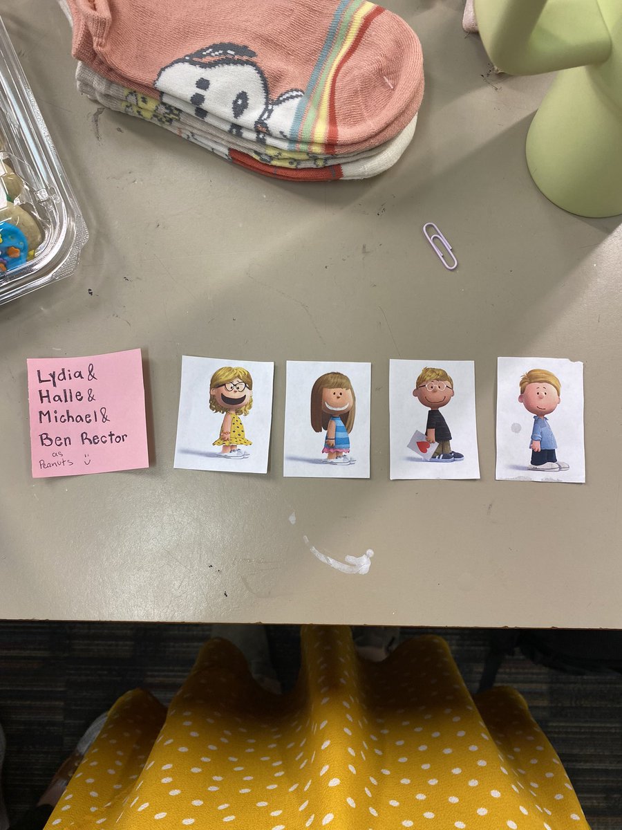 lydialee_d's tweet photo. i have my last performance ever at my school today and my secret prayer pal knows me so well—i had to hold in my tears so i didn’t ruin the makeup. @benrector snoopy is cheering you on at your show tonight from afar!!!!!! https://t.co/bHjOeRUQwI