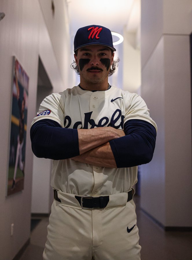ChaseParham's tweet photo. #RebsBSB wearing the new cream uniform tonight. Some recency bias maybe, but... 
1. Cream
2. Red
3. Powder
4. Pins
5. Navy

Only consideration is whether red or cream is 1 and which is 2. https://t.co/YUS0tC5giy