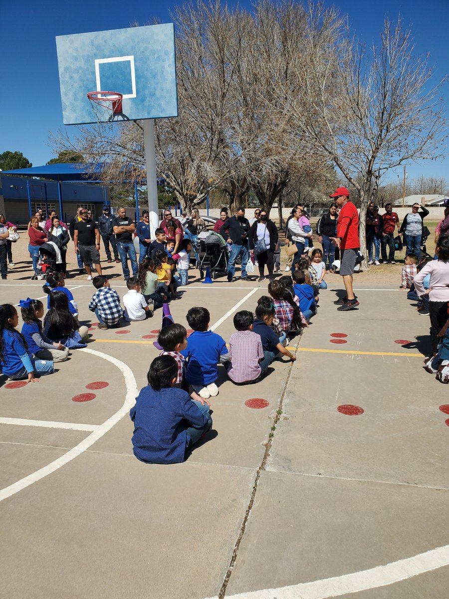 Sandy Morales π±π· (@smorales_res) on Twitter photo Robert Rojas students & parents savor the experience of Jump Rope Day. A huge thank you to our amazing Coaches. #TeamSISD <a href="/SocorroISD/">Socorro ISD</a> <a href="/SBaezMorale_RES/">Sonia Baez-Morales</a> @ApolloPeronoRES <a href="/1red02/">Robert C. Rojas</a> <a href="/JaimePinkynm/">βPinkyβ</a> <a href="/MarkGeneHunt1/">Marky Markβ€π€πππππ€</a> <a href="/Bvara_RES/">Brandy Vara</a> <a href="/Msleek_RES/">Marissa Sleek</a> <a href="/SArvizu_RES/">Sara Arvizu-Ortega</a> Robert Rojas students & parents savor the experience of Jump Rope Day. A huge thank you to our amazing Coaches. #TeamSISD <a href="/SocorroISD/">Socorro ISD</a> <a href="/SBaezMorale_RES/">Sonia Baez-Morales</a> @ApolloPeronoRES <a href="/1red02/">Robert C. Rojas</a> <a href="/JaimePinkynm/">βPinkyβ</a> <a href="/MarkGeneHunt1/">Marky Markβ€π€πππππ€</a> <a href="/Bvara_RES/">Brandy Vara</a> <a href="/Msleek_RES/">Marissa Sleek</a> <a href="/SArvizu_RES/">Sara Arvizu-Ortega</a>