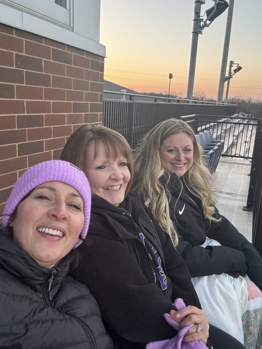 TabithaBane's tweet photo. Taylor Lacrosse game at St.Louis MO https://t.co/lT2FARipSC