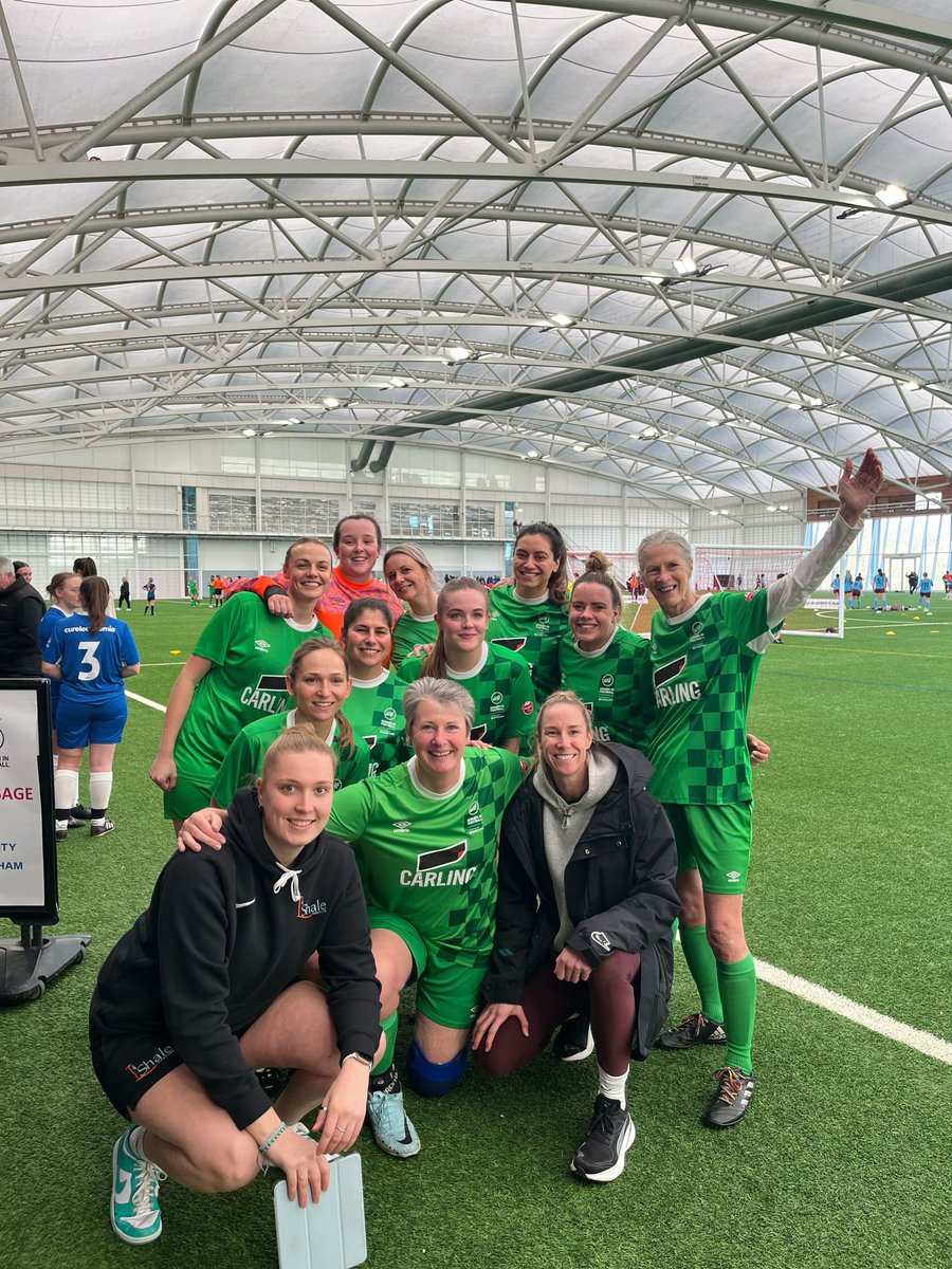 What an experience today representing @WomeninFootball at the Women’s @CopaDelCL at St George’s Park 🏴󠁧󠁢󠁥󠁮󠁧󠁿 That’s my manager @klbardsley 🤝