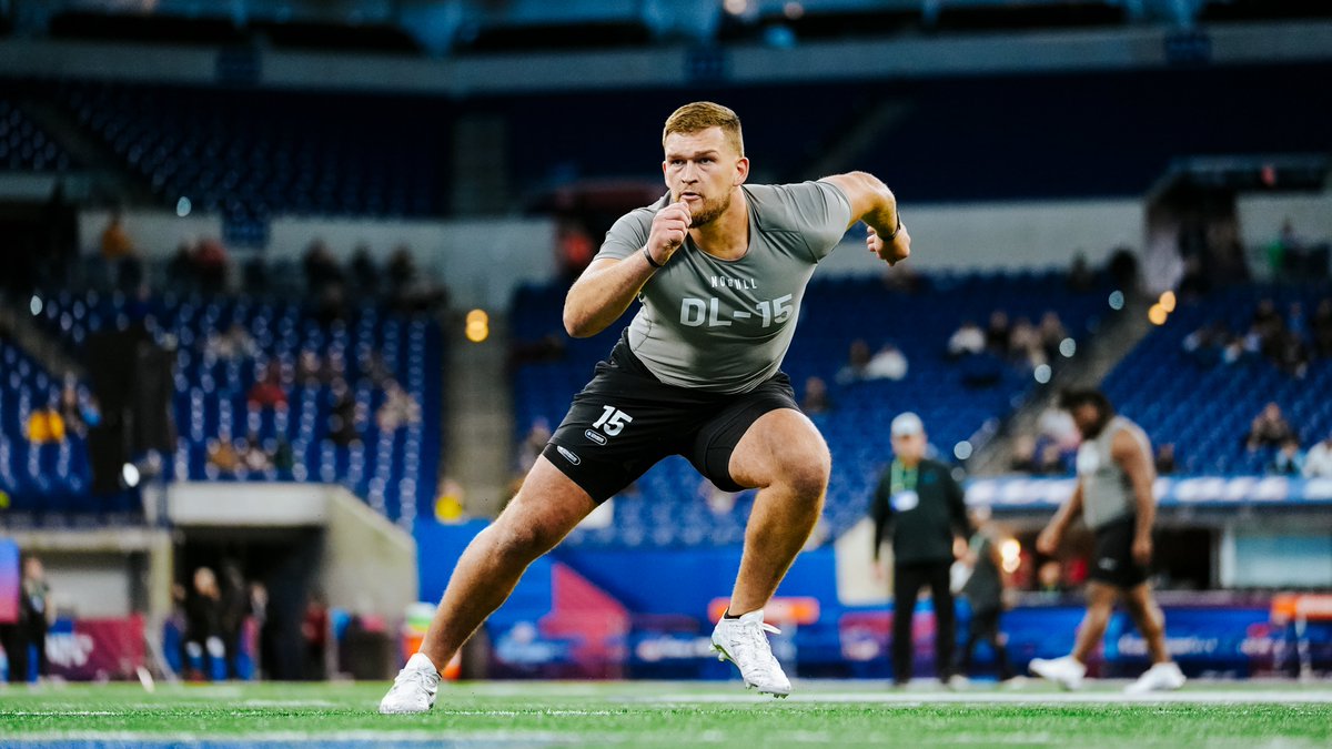Hawkeye Football tweet media