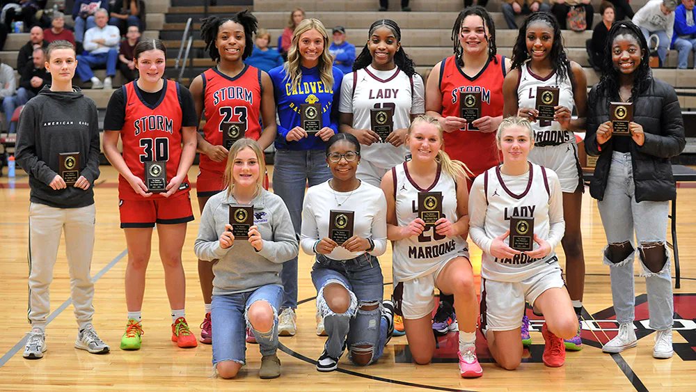 The girls' All-7th District Basketball Team was announced on Thursday. See the 2024 honorees in this YSE photo gallery. 

yoursportsedge.com/2024/03/01/pho…
