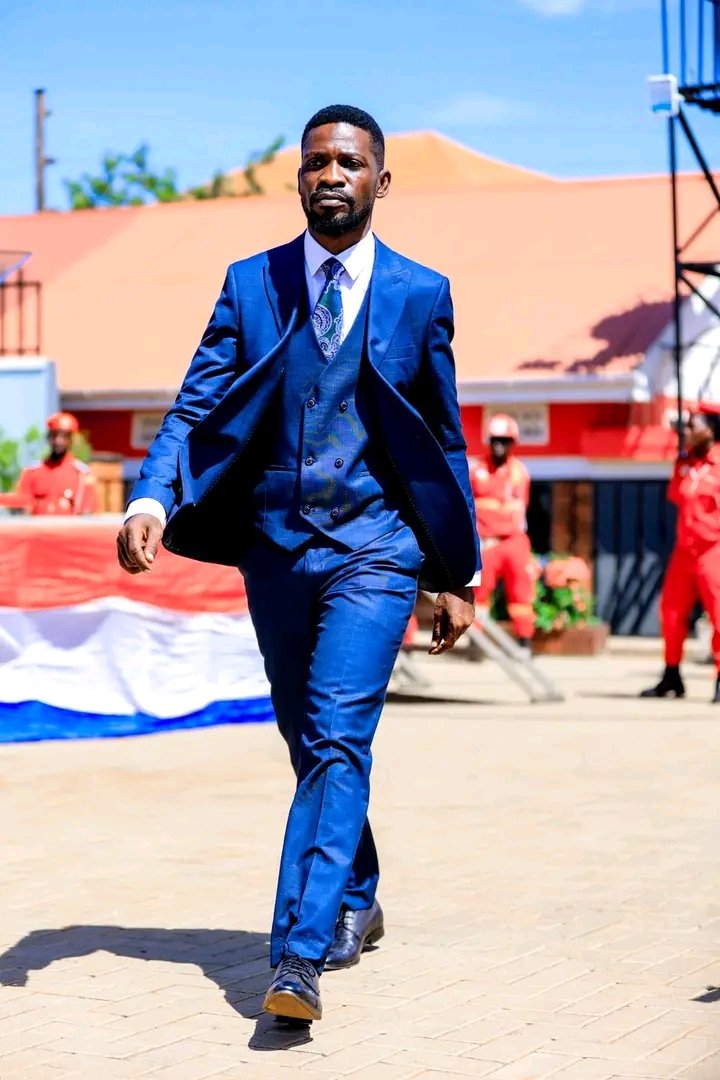 NyanziSebastian's tweet photo. Ma president ✊✊✊ https://t.co/wcCeJpbqht