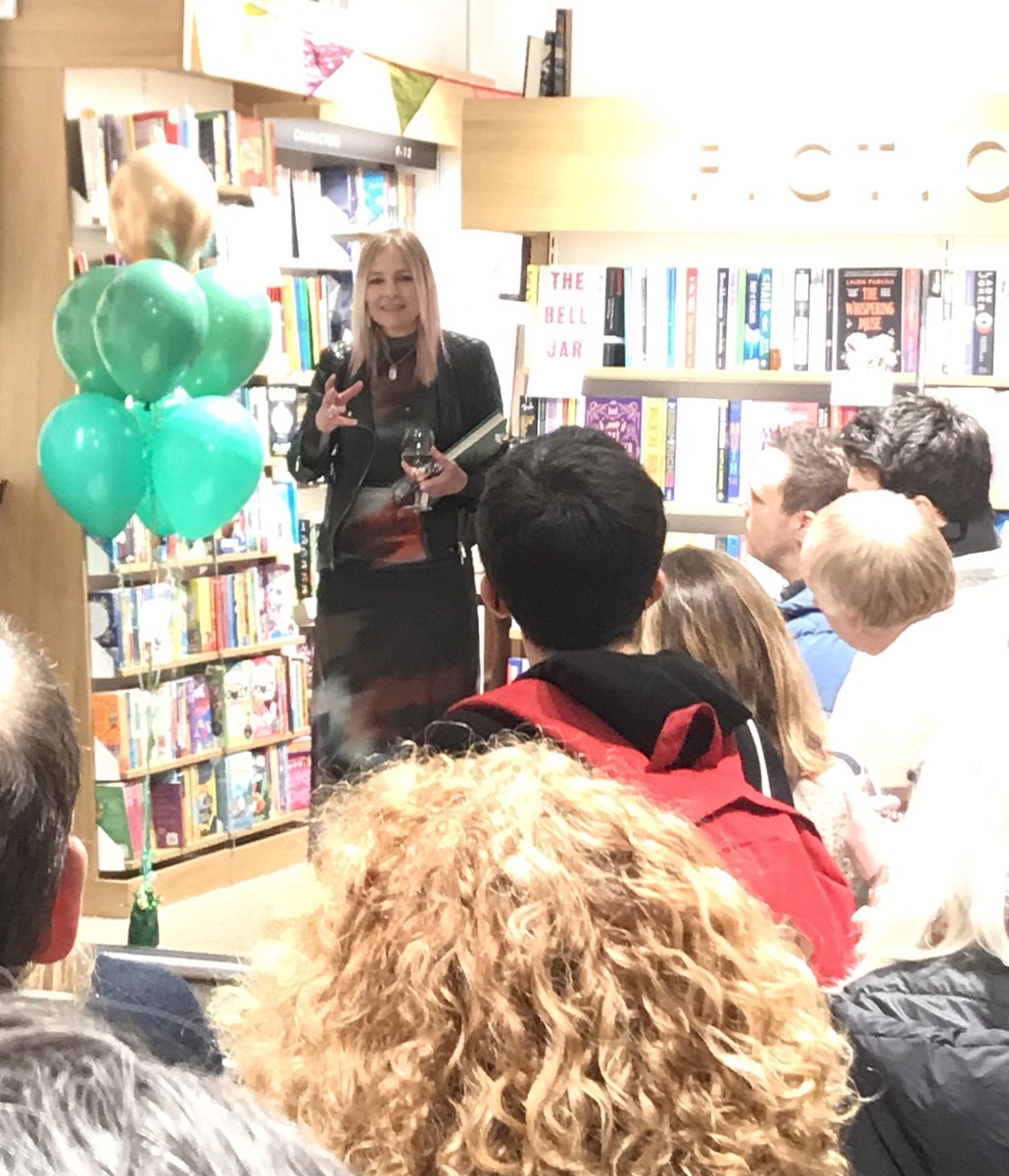 Professor Alice Roberts @theAliceRoberts launching ‘Crypt’, the third volume in her magnificent historical trilogy. The well attended event in @waterstones in Clifton was brilliant, and Alice read from the book. Awful events 1000 years old are still happening today.