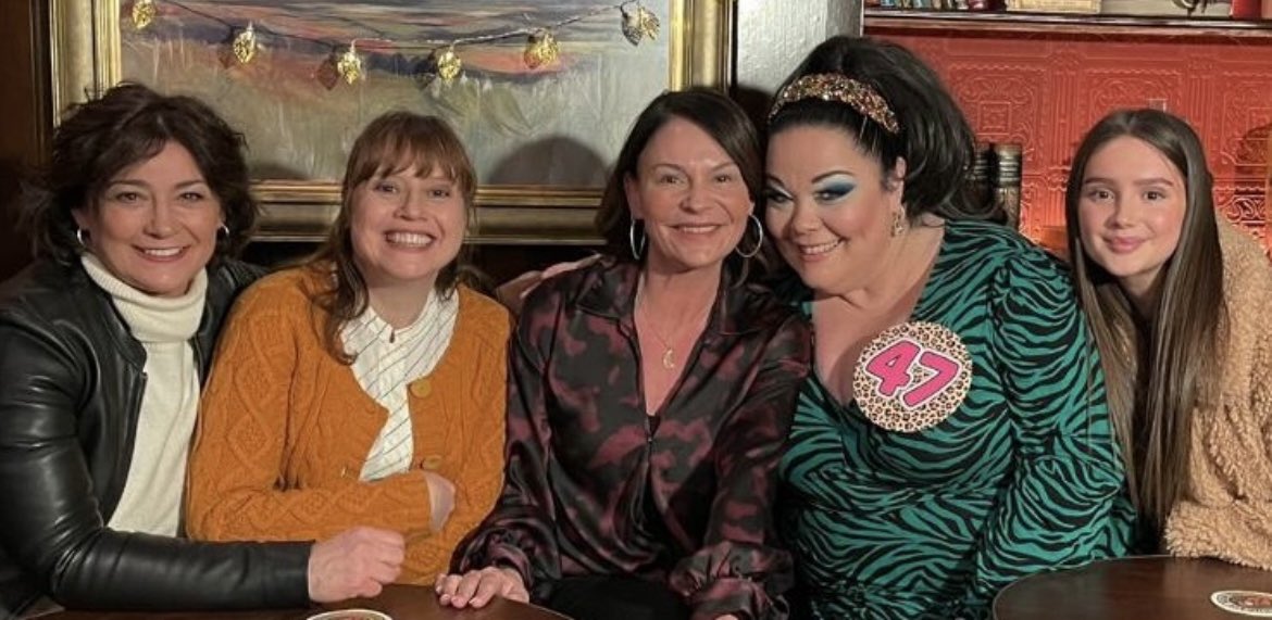 tonight’s <a href="/emmerdale/">Emmerdale</a> PLEASE CHECK YOUR BREASTS,it applies to women,men,under 30’s  BREAST CANCER can affect everyone.Thank you to <a href="/BreastCancerNow/">Breast Cancer Now</a> for all your help,support throughout Chas’s storyline. hopefully we will send out well needed awareness,regarding #breastcancer #love