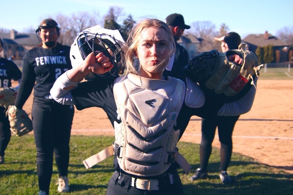 FriarSoftball's tweet photo. Wishing our BRAIN behind the plate a very Happy *HAPPY* Birthday!! Make it a year to remember, CB!! @c_barganski2025 🙌🏽🫵🏽💪🏽🧠🤍🖤🥎🎉🎂 https://t.co/nSKEBun4d2