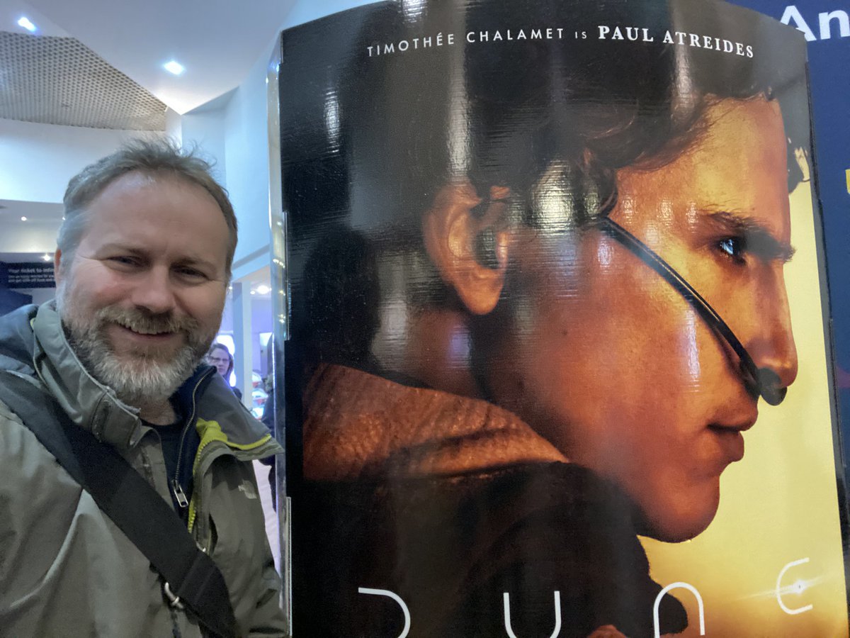 Ready for #DunePart2 Here I am with the only Paul Atreides I haven’t actually met.