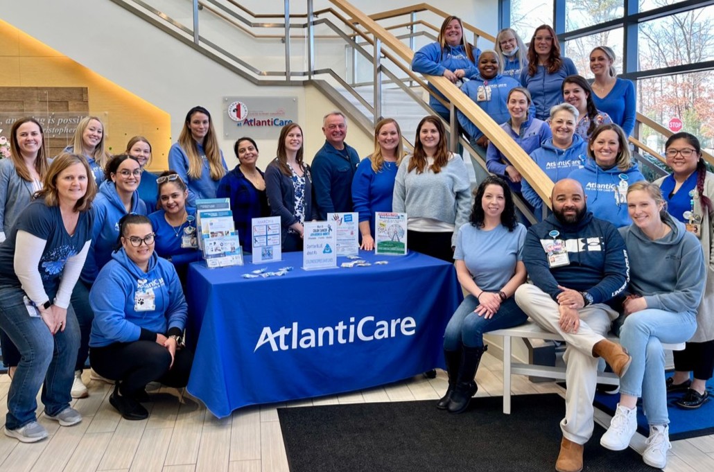 We're 'going blue' every Friday to spread awareness during #NationalColorectalCancerAwarenessMonth. Risk factors for colorectal cancer can be hereditary but others can be reduced through lifestyle choices. If you're at risk, call us at 1-888-569-1000 to schedule a screening.