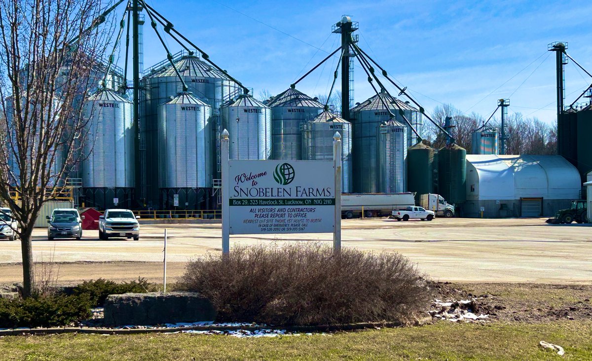 emilyahelmuth's tweet photo. Today was my last official day at @SnobelenGrain. What a great company and a pleasure to be a part of. https://t.co/xPKeSQW18N