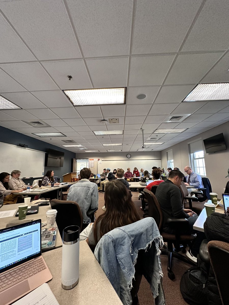 UNCMPA's tweet photo. The students were tasked with making decisions in HR scenarios. Judges were Katherine Cathey, Bob Hornik, &amp; Jen Della Valle. First place LeBon Hobayan, Angel Padilla, Colin Fox, &amp; Brianna Beadle. Second place Keegan Huynh, Hallie Springer, Skye Allan, &amp; Richard Livingston. https://t.co/n9bJF8mDc5