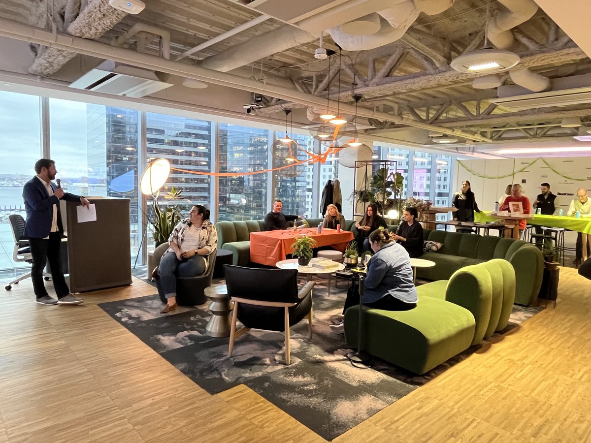 RedThreadSpaces's tweet image. We had a blast at Pictionary Game Night in our Boston WorkLife! 🎨✨

Swipe through to see the artistic masterpieces, hilarious sketches, and the sheer joy of our team coming together. 🚀

#BostonWorkLife #TeamBuilding #PictionaryNight #WorkplaceFun