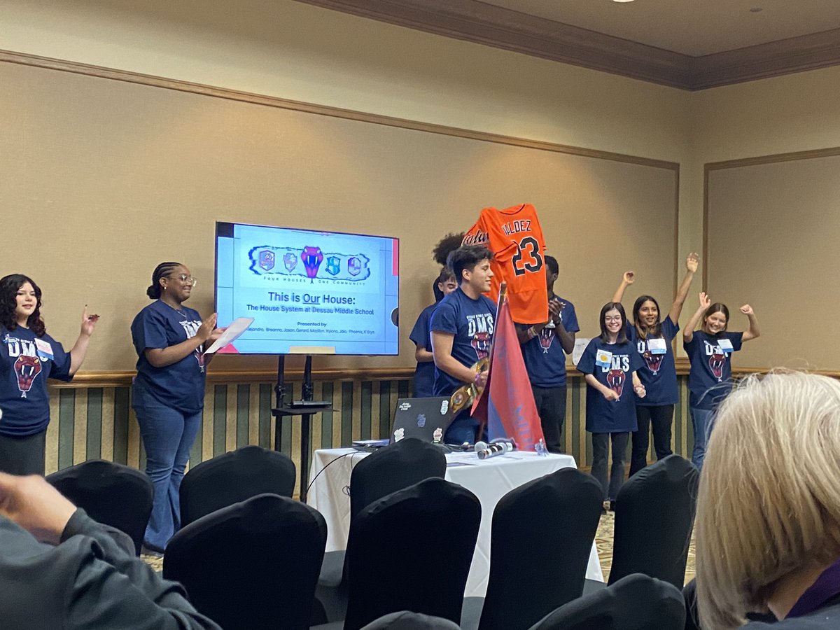 Florinda Bernal tweet media