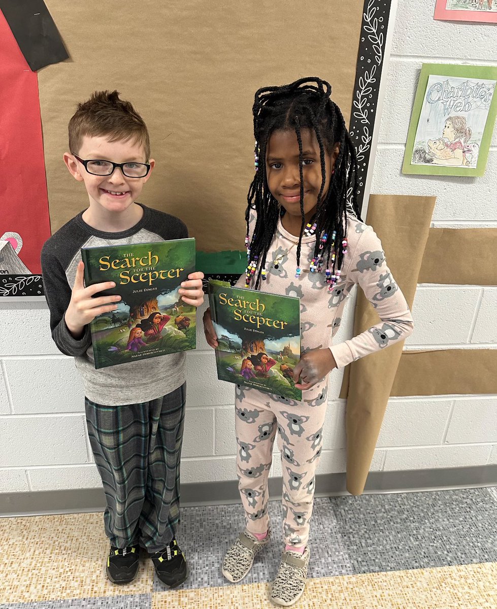 BloomCarrollLSD's tweet photo. 📚✨ Children’s author Julie Dinges stopped by BCES today to share her latest masterpiece, “The Search for the Scepter”.
✨ Julie captivated students with tales of the writing process and the wonders of diving into a good book. 🌟
🚀 #AuthorVisit #RighttoReadWeek #BCESReads 📚 https://t.co/P5GXilS6SU