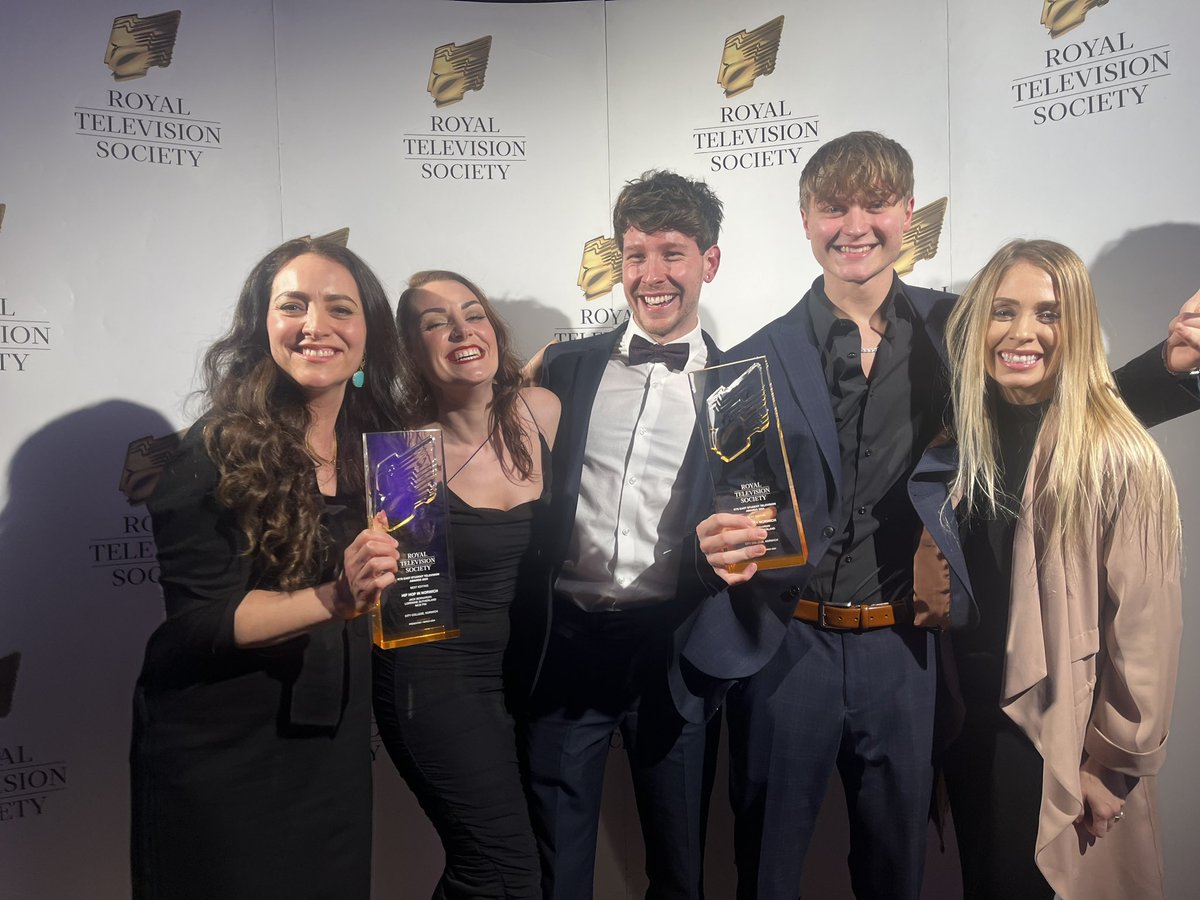 Three Media Learning Company graduates and two very happy staff! @RTS_East @norwichcollege 🤩