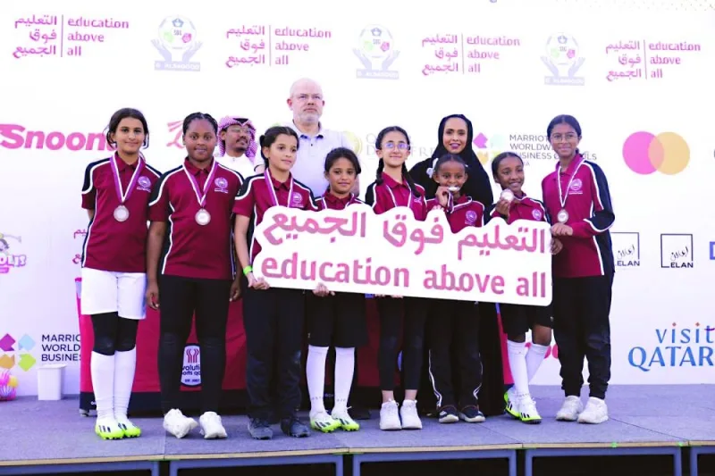 GulfTimes_QATAR's tweet photo. The Education Above All Foundation concluded its participation in the "Goals4Good" tournament at #DohaCollege, where students from more than 30 schools in Qatar participated.
@EAA_Foundation #Goals4Good @DohaCollege
https://t.co/pDDlmbpz6c https://t.co/zXrYZ44yZN