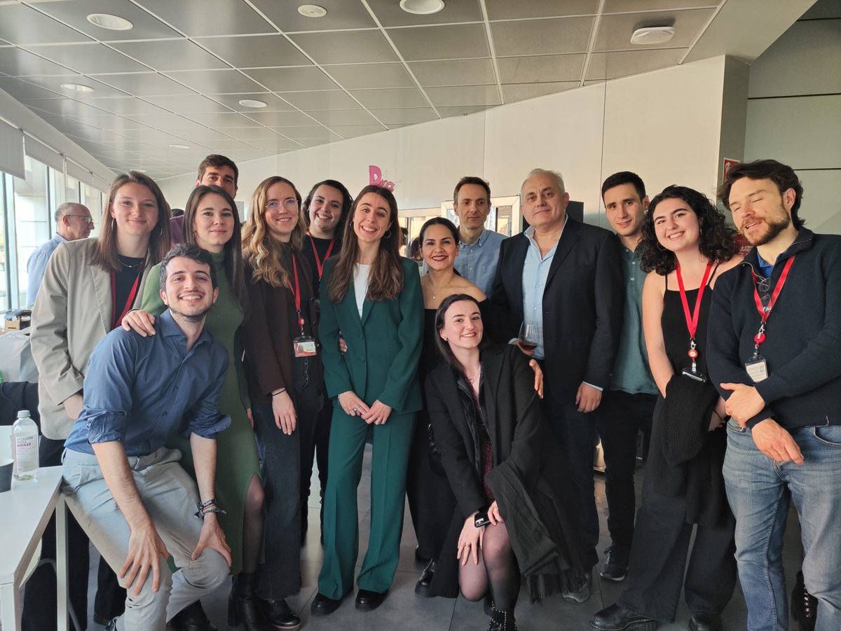 Miguel Angel delPozo (@madelpozo67) on Twitter photo Lots of work & approaches, disruptive #Science, brilliant discussion, signs of being a PI... all by <a href="/lausotodosos/">Laura Sotodosos</a> in her impressive PhD defense
Raising star!
Thanks <a href="/PCusachs/">Pere Roca-Cusachs</a> <a href="/AlbertPol10/">Albert Pol Lab</a> Estela Area <a href="/CIB_CSIC/">CIB Margarita Salas (CSIC)</a> <a href="/AlegreCebollada/">J. Alegre-Cebollada</a> <a href="/jredondomunoz/">Javier Redondo</a> <a href="/asierecharri/">Asier</a> <a href="/CaveoLab/">MechanoCaveoLab</a> <a href="/CNIC_CARDIO/">CNIC</a> Lots of work & approaches, disruptive #Science, brilliant discussion, signs of being a PI... all by <a href="/lausotodosos/">Laura Sotodosos</a> in her impressive PhD defense
Raising star!
Thanks <a href="/PCusachs/">Pere Roca-Cusachs</a> <a href="/AlbertPol10/">Albert Pol Lab</a> Estela Area <a href="/CIB_CSIC/">CIB Margarita Salas (CSIC)</a> <a href="/AlegreCebollada/">J. Alegre-Cebollada</a> <a href="/jredondomunoz/">Javier Redondo</a> <a href="/asierecharri/">Asier</a> <a href="/CaveoLab/">MechanoCaveoLab</a> <a href="/CNIC_CARDIO/">CNIC</a>