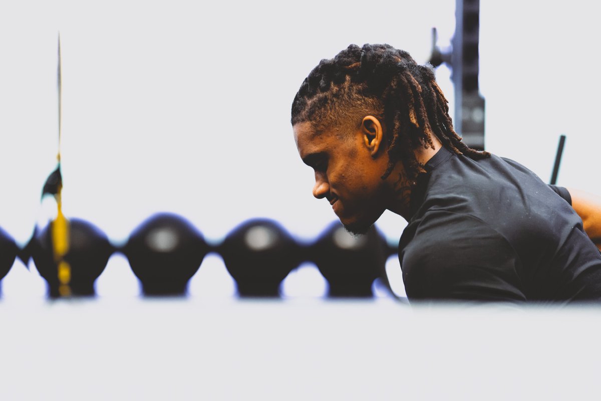 Locked and loaded 😤 <a href="/ShavonRevel/">Shavon Revel JR</a>