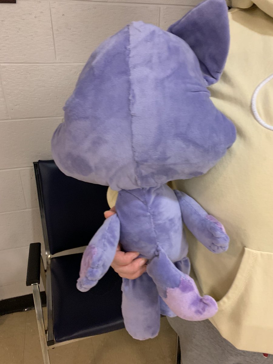 skhmavericks's tweet image. Shout out to SKH student Josie for her amazing sewing skills in this plushy! Designed and handmade…What a job. We had to applaud her ! @NLSchoolsCA 💙🐴 #madskills #bleedblue
