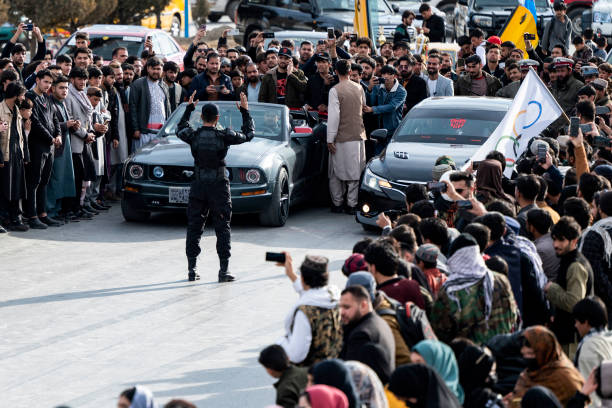 afgmeh's tweet photo. Taliban-officiated Kabuli street race https://t.co/VXNwQF84ra