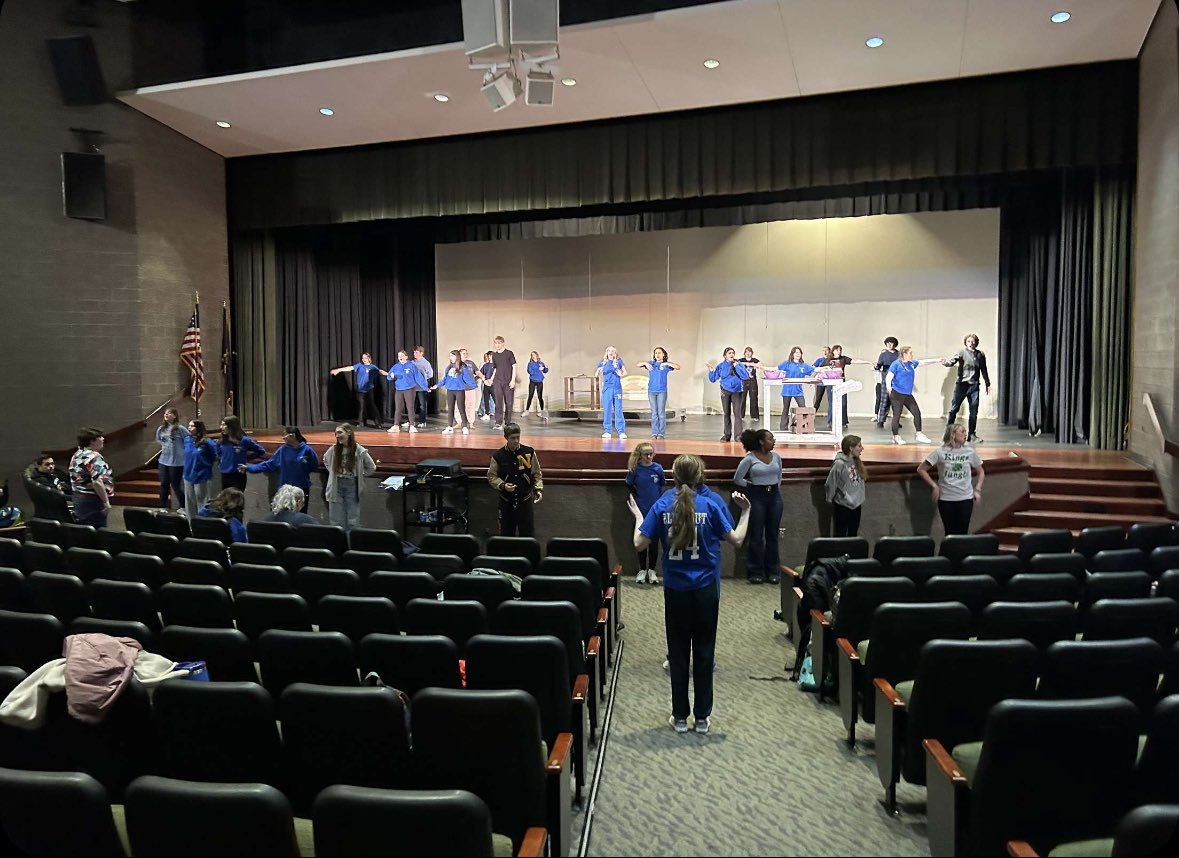 Our musical cast reppin’ their blue at rehearsal today💙 <a href="/SF_DramaClub/">South Fayette Drama</a>