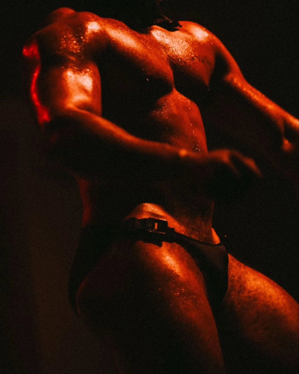 Boa noite bora dar aql esquentada 

onlyfans.com/izaquemonteiro

#onlyfans #hot #model #models #modelo #LGBTQさんと繋がりたい #LGBTQ #muscle #Dance #Dancer #dancers