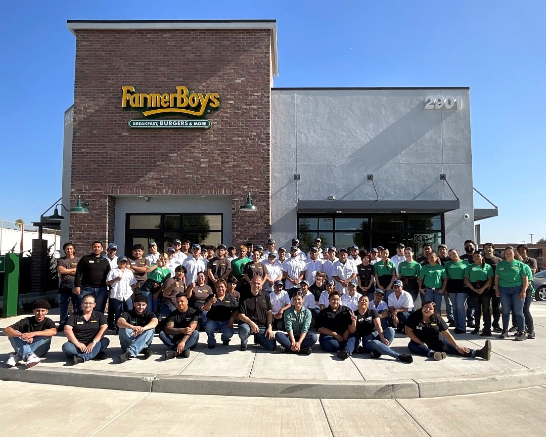 Which of our locations has a team that always brings a smile to your face? 😊 Join us in celebrating our amazing crews this #EmployeeAppreciationDay! They go the extra mile each day to bring you delicious, fresh-cooked, made-to-order meals every time you visit us.