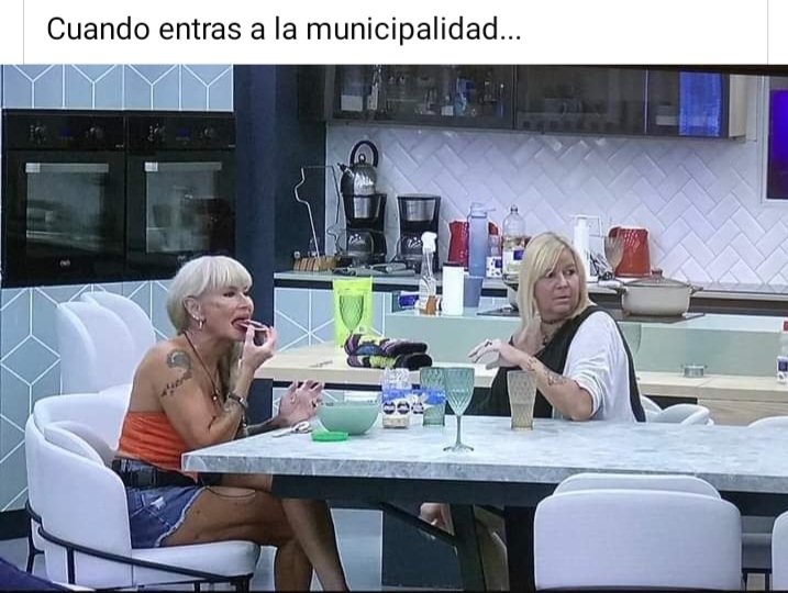 Cualquier parecido es pura coincidencia...  😂😂😂