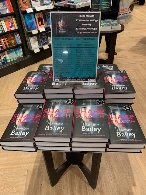 Looking forward to seeing this in the flesh tomorrow -  #SharpScratch  @WrexhamWstones. Call in 11-2.30 when I'll be happy to chat and sign 
@AllisonandBusby @wrexham