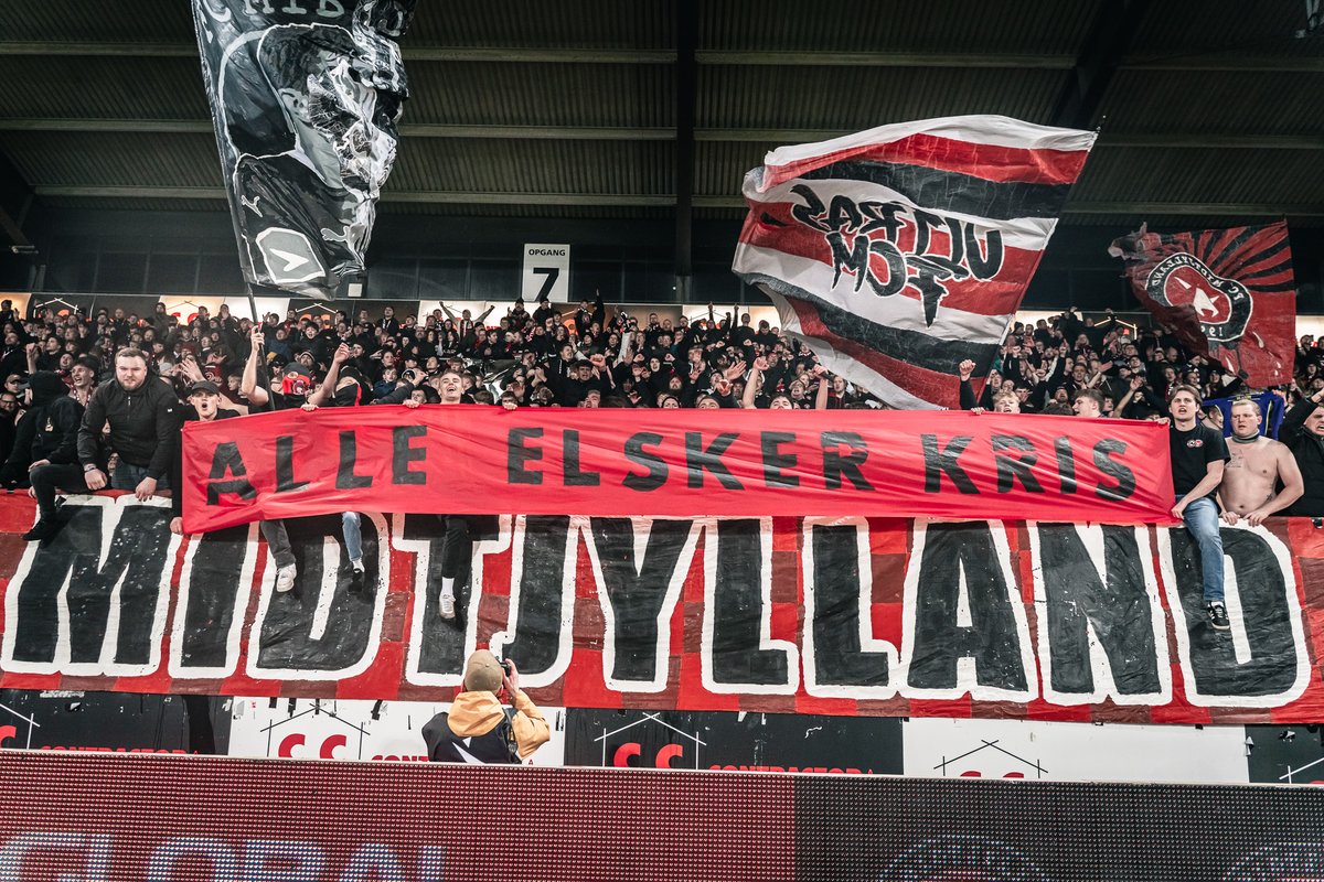 Alle Elsker Kris 🖤❤️

#FCMFCK