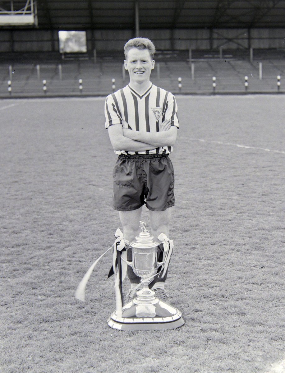 Ahead of kick off there will be a minute's silence following the passing of Pars legend Harry Melrose

ℹ️ tinyurl.com/yc32aubu