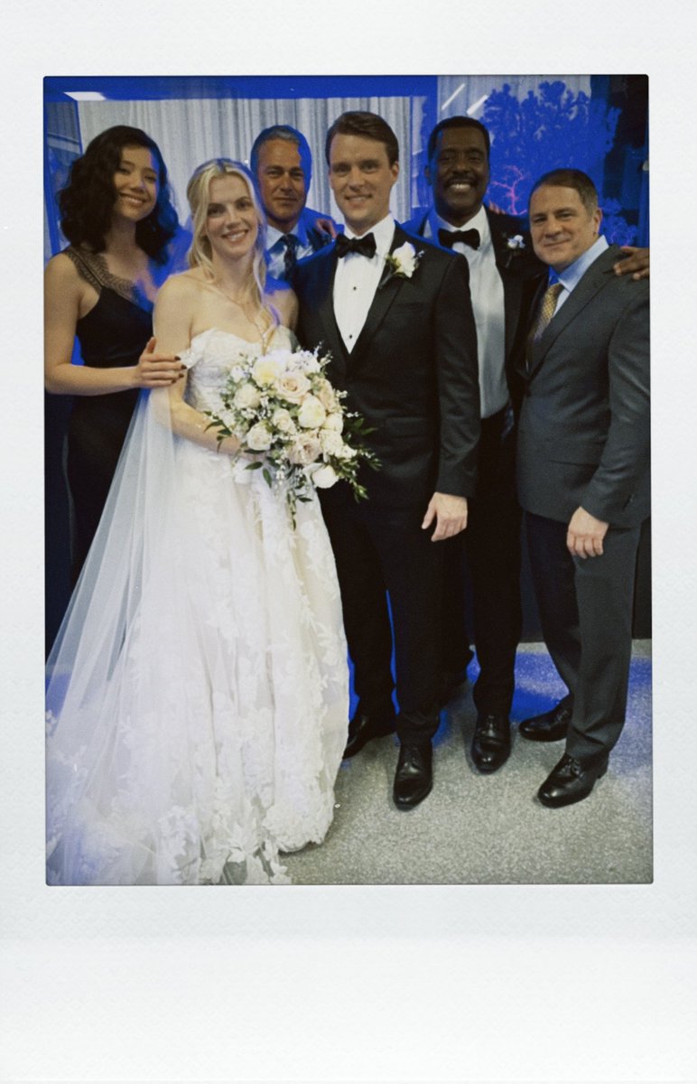 pretty_little_liars_4_forever (@allisonposekan3) on Twitter photo and when brettsey is pregnant, when they come back to Chicago THEN WHAT 🥹 <a href="/terissarose96/">🍋🍋🍋romcomMysteryfan ✨💖🕵️</a> @brettsey4life <a href="/brettseythinker/">Brettsey Daily 💍</a> <a href="/othvampire/">Gwen / Brettsey 🤡</a> <a href="/WWEBrettseyFan/">Jennifer King</a> <a href="/jen0444/">Jennifer 🇺🇸🦋🩷</a> <a href="/chris_attaway/">christopher attaway</a> and when brettsey is pregnant, when they come back to Chicago THEN WHAT 🥹 <a href="/terissarose96/">🍋🍋🍋romcomMysteryfan ✨💖🕵️</a> @brettsey4life <a href="/brettseythinker/">Brettsey Daily 💍</a> <a href="/othvampire/">Gwen / Brettsey 🤡</a> <a href="/WWEBrettseyFan/">Jennifer King</a> <a href="/jen0444/">Jennifer 🇺🇸🦋🩷</a> <a href="/chris_attaway/">christopher attaway</a>