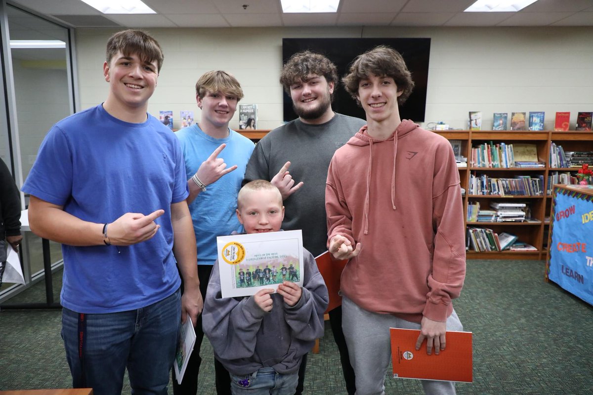 I’m so proud of the AC Maverick Football Team, the CRCS elementary staff and our students!! The book of stories they wrote during Read Option Fridays arrived today. We surprised them with a book reveal celebration and a book signing!! <a href="/ACSchoolsTN/">Anderson County Schools TN</a> <a href="/ACMav4Life/">ACMavFootball</a> <a href="/MaverickAD1/">GaryTerry</a>
