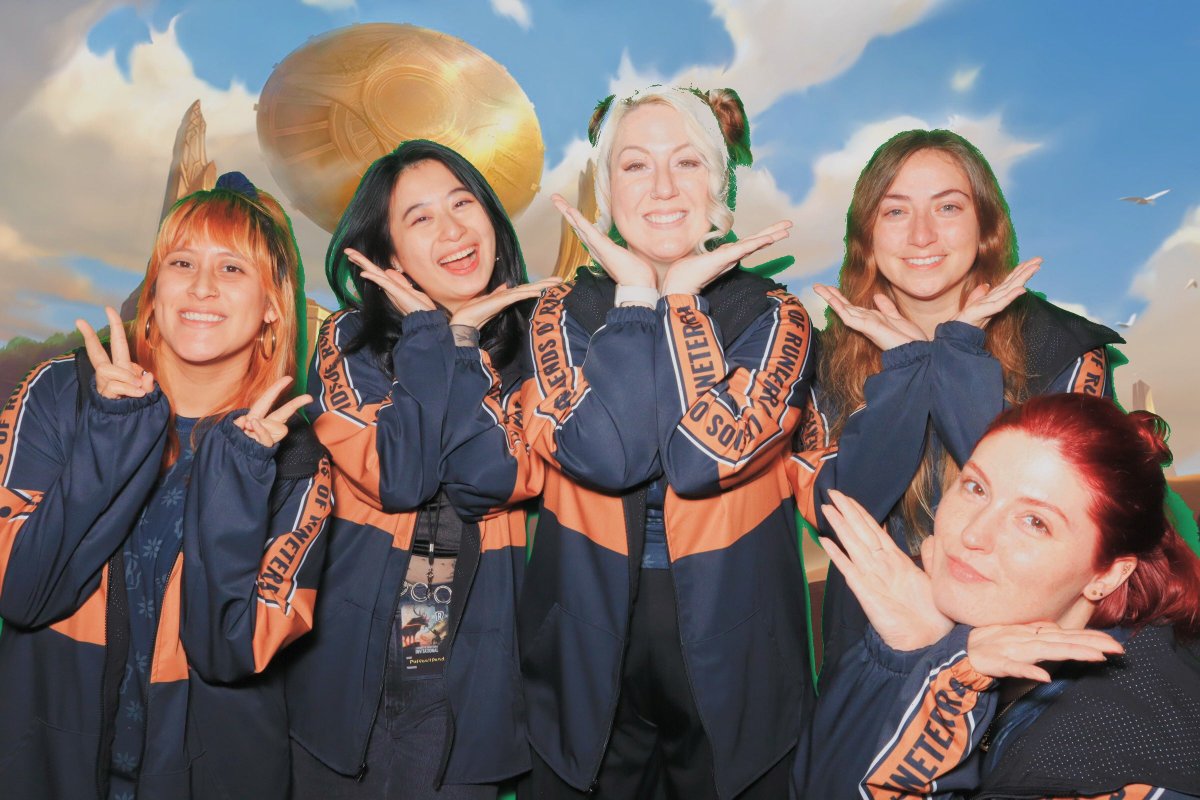 kwizten's tweet photo. spent 6-7 months organizing the #LoRInvitational - tbh one tweet cannot express how special this event was 😭

we flew players around the world to LA and, together with the dev team, had a multi day celebration filled w SO MANY ACTIVITIES + EMOTIONS!! https://t.co/S4GkHZrLou