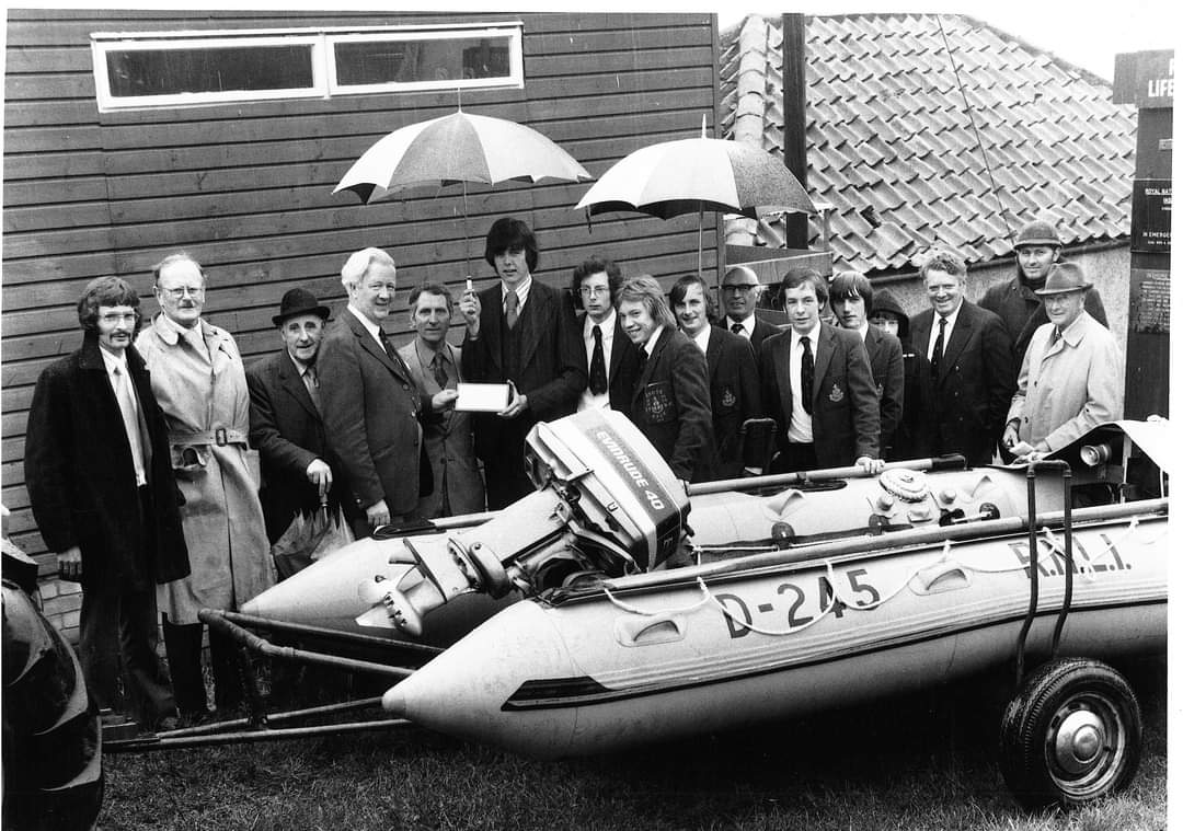 rnli_kinghorn's tweet image. The RNLI is 200 years old!

As we approach our 200th anniversary on Monday 4th March, we look back this weekend at some of the history of the RNLI and the 59 years we have had a station in Kinghorn. 

#RNLI200